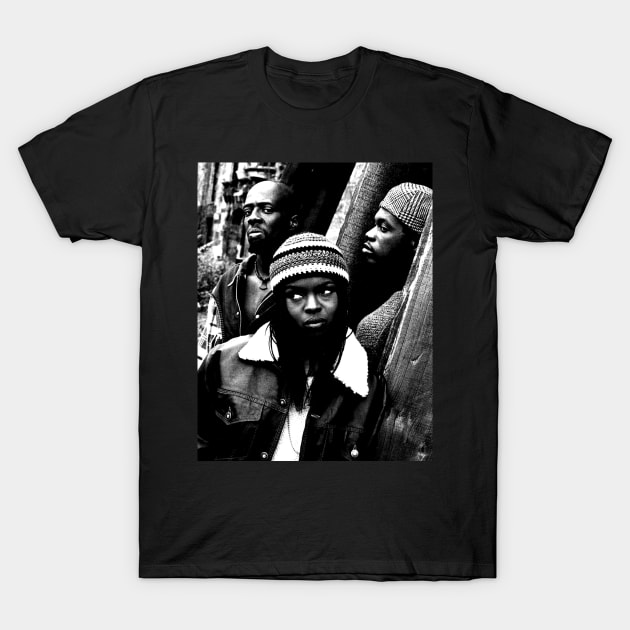 Lauryn Hill Fugees The Famous Vintage Retro Rock Rap Hiphop T-Shirt by beckhamwarren